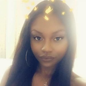 Meet your Posher, Paris